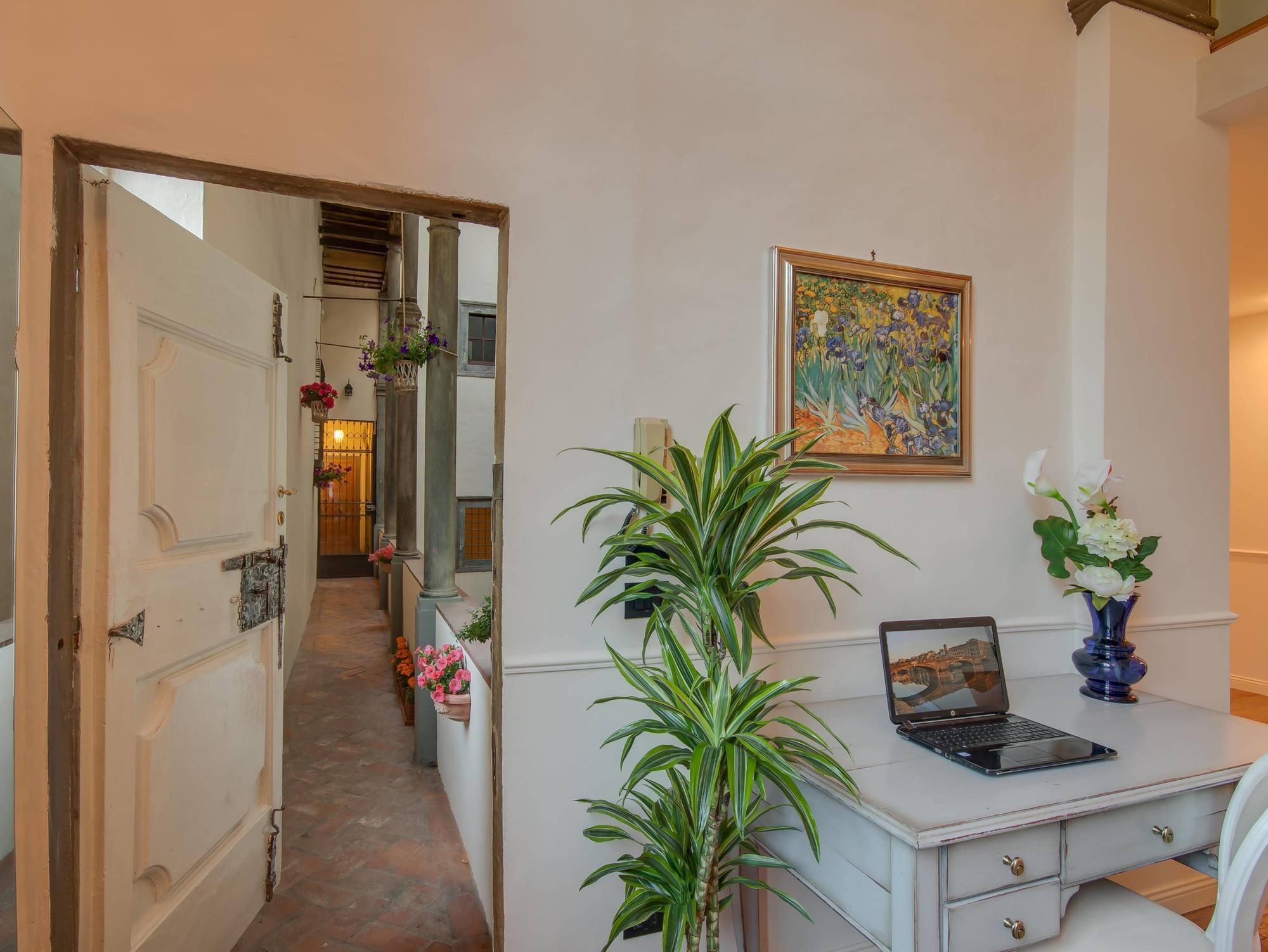 Residenza D'Epoca Borgo Albizi Hotel Florence Luaran gambar